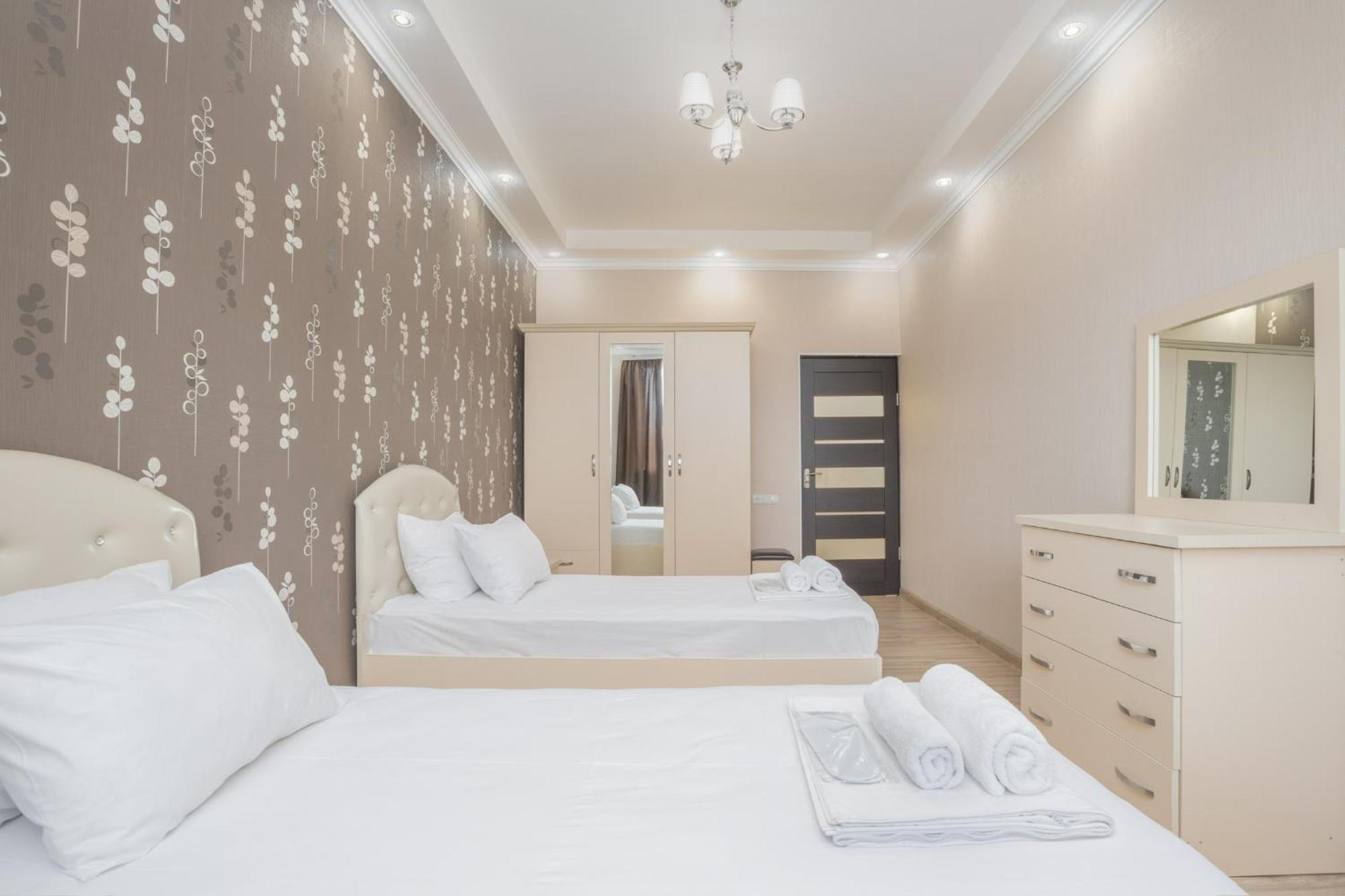 2 Bedrooms 2 Bathrooms Large And Lux Apartment Best Location Yerevan Exterior foto