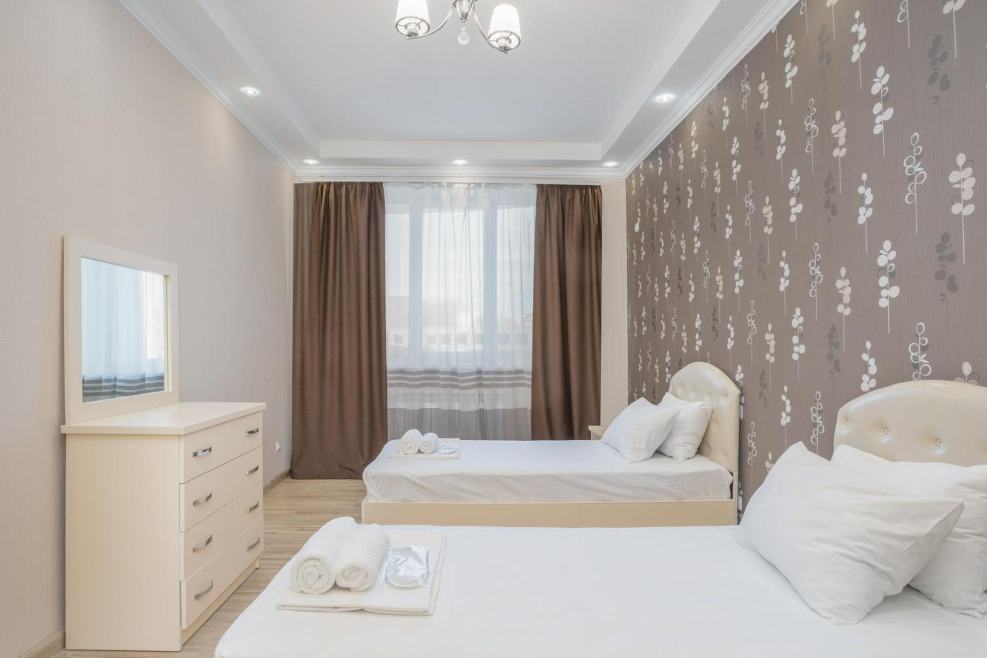 2 Bedrooms 2 Bathrooms Large And Lux Apartment Best Location Yerevan Exterior foto